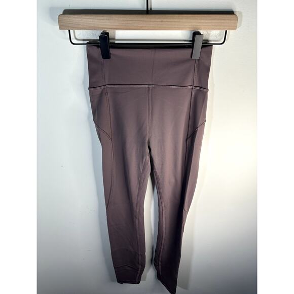 Lululemon In Movement 7/8 Tight *Everlux 25" Size 2 Purple - Picture 4 of 8